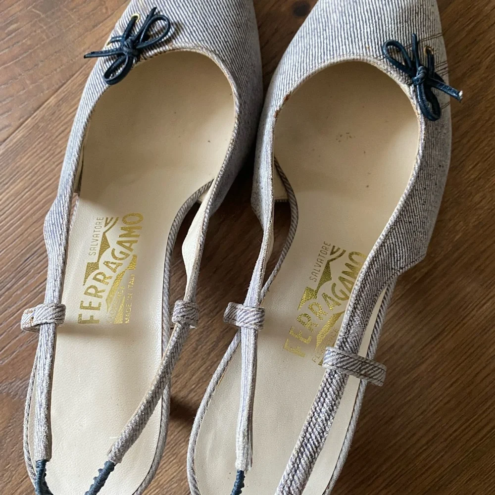 Salvatore Ferragamo Women's blue and Gray Heels - Picture 5 of 7